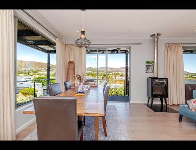 4 BEDROOM HOUSE FOR SALE IN CROFTERS VALLEY